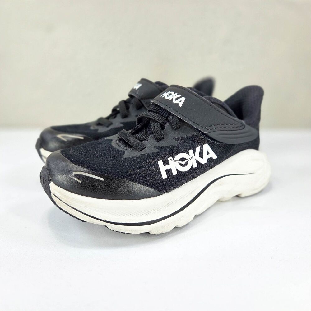 HOKA One One Clifton 8 Kids Black White Running Shoes Sz 11K